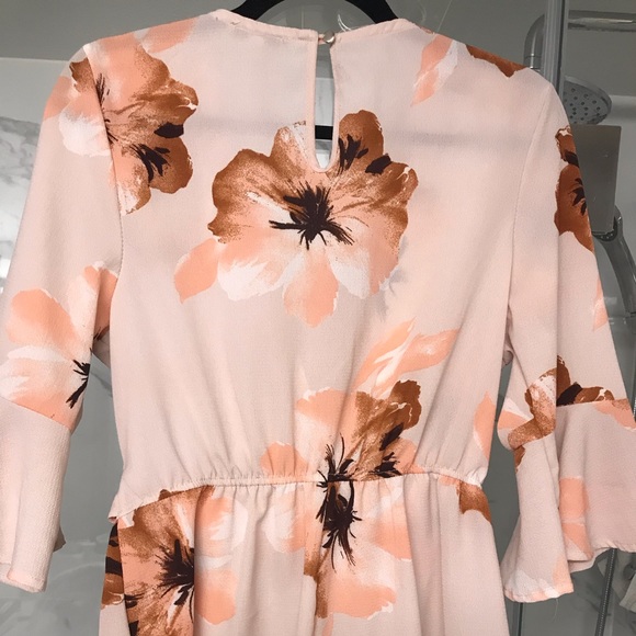 Floral pink romper - Picture 5 of 5